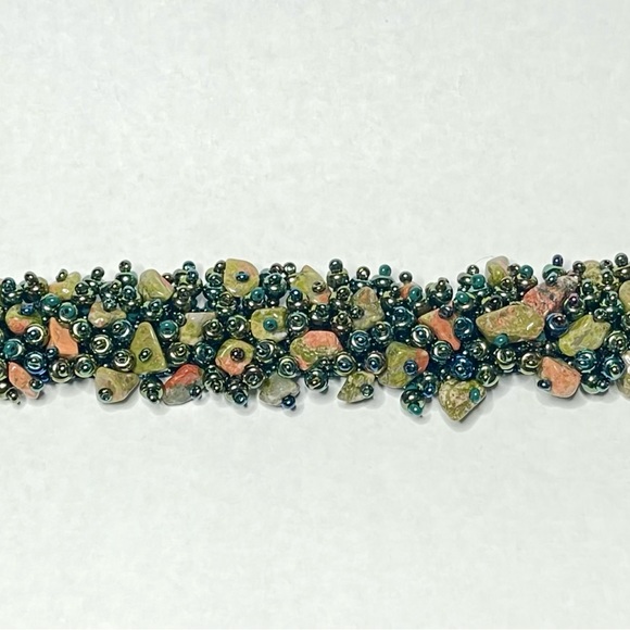 Agate Chip Stone And Iridescent Glass Seed Bead Bracelet Green Orange Brown - Picture 5 of 5